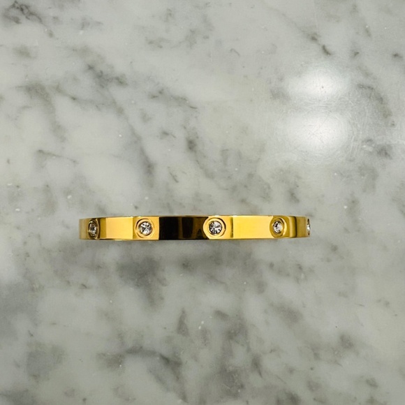 Womens Hinged Crystal Bangle Bracelet With Cubic Zirconia - Picture 3 of 10